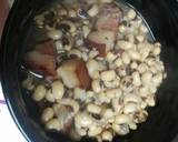 Black Eyed Peas and Hog Jowls recipe step 7 photo