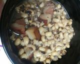 A picture of step 7 of Black Eyed Peas and Hog Jowls.