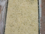 Lasaña de verduras, champiñones y gambas