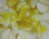 A picture of step 2 of Apple Crumble.