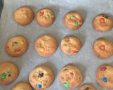 Φωτογραφία βήματος 5 της συνταγής Cookies με πολύχρωμα κουφετάκια (MnM's)