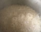 A picture of step 1 of Rice and chicken stew.