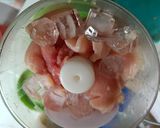 Foto langkah ke 2 dari resep Pentol ayam ala yackikuka.