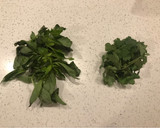 Foto del paso 1 de la receta: Lactonesa de albahaca y cilantro (dip)