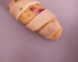 A picture of step 9 of Potatoe curl rolls.