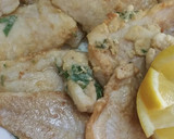 Foto del paso 1 de la receta: Merluza al adobillo