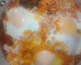 A picture of step 4 of Shakshuka.