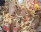 Foto langkah ke 4 dari resep Indomie simpel enak 🤤.