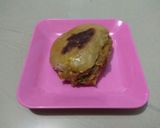 A picture of step 7 of Dabeli.