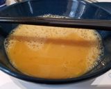 Une image de l'étape 6 de Tamagoyaki (omelette japonaise sucrée).