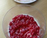 A picture of step 4 of Vickys Peach Melba Overnight Oats, GF DF EF SF NF.