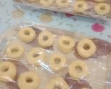 Foto langkah ke 5 dari resep Donat Tape Singkong.