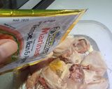 Foto langkah ke 2 dari resep 224. Ayam Goreng.