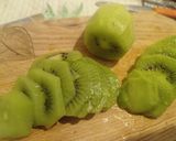 Kivis joghurttorta recept fázis 7 fotója
