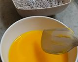 Foto langkah ke 1 dari resep Bolu Gulung Cokelat Ekonomis.