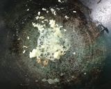 Foto langkah ke 1 dari resep Sup Telur Enoki.