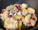 Foto del paso 1 de la receta Fricasé de pollo con patatas salteadas