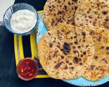 स्वादिष्ट गोभी के पराठे लंच बॉक्स के लिए रेसिपी चरण 6 फोटो