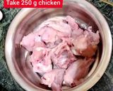 A picture of step 1 of Chicken pakoda.
