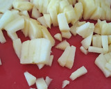 Foto del paso 2 de la receta: Muffin de harina integral, con manzana, pasas y nueces