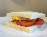 A picture of step 4 of Fresh Tomatoes Double Sandwich.