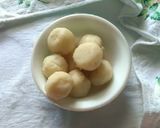A picture of step 13 of Rasgulla in Rabri.