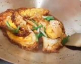 Foto langkah ke 3 dari resep Telur Ceplok Saus Tiram.
