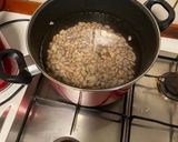 Foto del paso 1 de la receta: Porotos con riendas