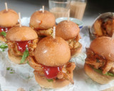 A picture of step 1 of Kanda bhaji sliders.