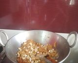 मावा गुजिया (Mawa Gujiya recipe in Hindi) रेसिपी चरण 1 फोटो