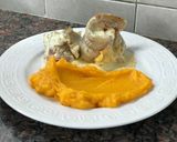 Foto del paso 6 de la receta: Filetes de merluza rellenas con jamón y queso, acompañadas con puré de calabacín