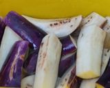 Foto langkah ke 1 dari resep 34. Terong siram telur 🍆🌶🥚.