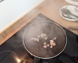 Foto del paso 4 de la receta: Arroz negro con gambones
