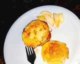A picture of step 3 of Apple pancake.