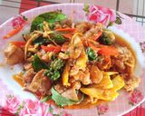 รูปขั้นตอนการทำที่ 2 ของ จระเข้ผัดพริก