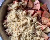 Foto del passaggio 3 della ricetta Crumble di mele e mandorle all’olio di oliva