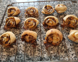 Foto del paso 9 de la receta: Rollitos de hojaldre con mermelada y fideos de chocolate