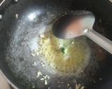 मशरूम सूप (Mushroom soup recipe in hindi) रेसिपी चरण 2 फोटो