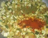 Cukkinis tojáspörkölt recept fázis 2 fotója
