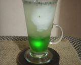 Foto langkah ke 2 dari resep Es Kelapa Sirup Melon 🍈.