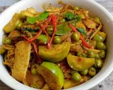 รูปขั้นตอนการทำที่ 5 ของ ไก่ผัดพริกแกง (เจ)