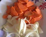 Foto langkah ke 2 dari resep Tumis Rolade Sapi.