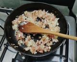 Foto del paso 3 de la receta: Sorrentinos de jamón, panceta y queso dambo