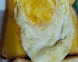 Foto langkah ke 2 dari resep Simple Breakfast Sandwich Mommylicious.