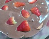Foto del paso 2 de la receta: Crema de Chocolate con galetitas y FRUTILLAS🍓🍓