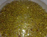 Hình bước làm 1 của món Chè đậu xanh nha đam
