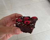 Cukormentes brownie málnával recept fázis 3 fotója
