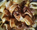 Gambar langkah 3 resipi Sotong Kicap Manis.
