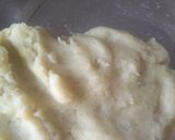 A picture of step 1 of Round chop.