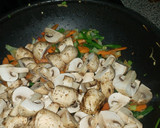 Foto del paso 9 de la receta: Filete de res y vegetales estilo chino